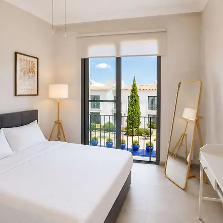 Kibris Town Flat By Holidaykeys *